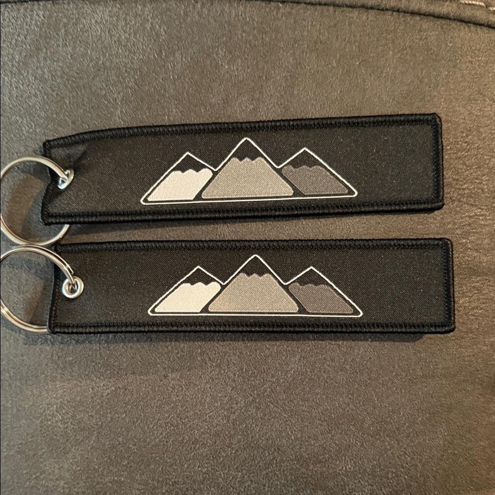 Black and Gray Mountain Keychain Set